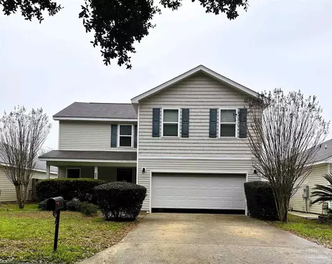 2266 Waltham St, Pensacola, FL 32505