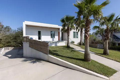 18 Shoreline Pl, Gulf Breeze, FL 32561