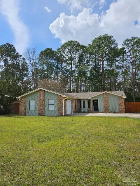 541 Tampico Blvd, Pensacola, FL 32506