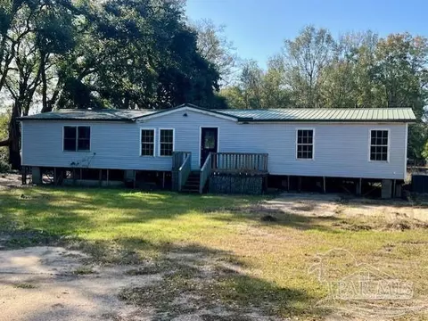 8281 Welcome Rd, Milton, FL 32583 photo 4