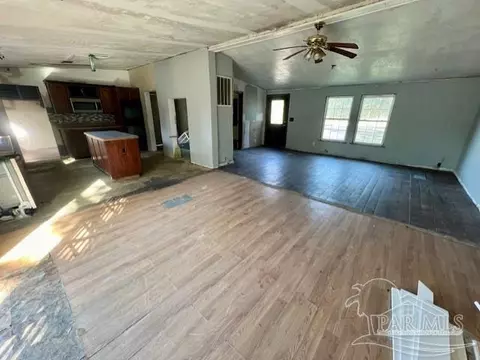 8281 Welcome Rd, Milton, FL 32583 photo 6