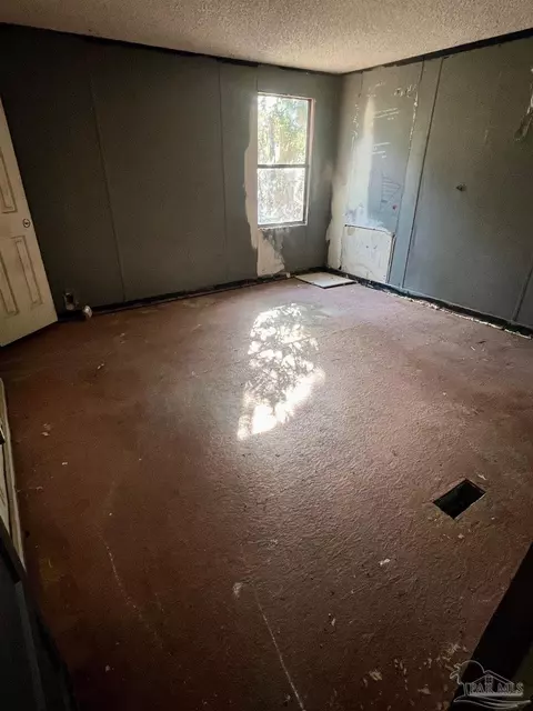 8281 Welcome Rd, Milton, FL 32583 photo 9