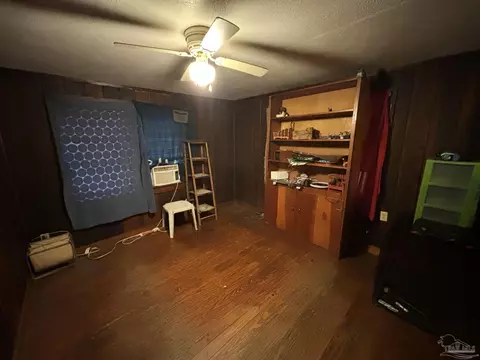 645 E Walnut Ave, Crestview, FL 32539 photo 13