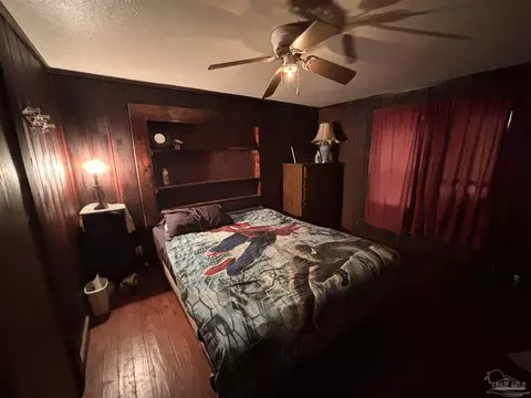 645 E Walnut Ave, Crestview, FL 32539 photo 10