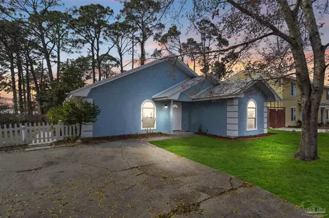 2520 Redwood Dr, Panama City Beach, FL 32408
