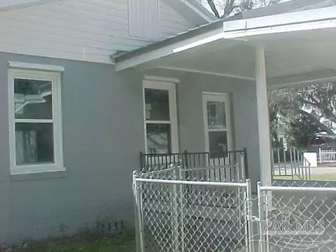 Exterior - 5208 Nimitz Rd, Milton, FL 32583 photo 3 of 9