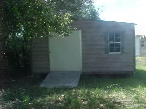 Exterior - 5208 Nimitz Rd, Milton, FL 32583 photo 9 of 9