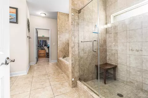 Bath - 6312 Possum Ridge Rd, Crestview, FL 32539 photo 2 of 7