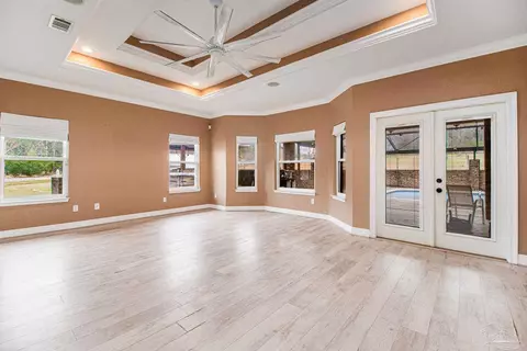 Living - 1580 Evers Hvn, Cantonment, FL 32533 photo 2 of 7