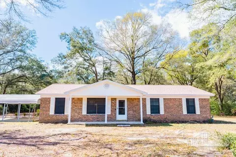 6751 Driftwood Ave, Milton, FL 32570