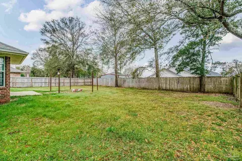 Exterior - 4688 Thousand Oaks Blvd, Pace, FL 32571 photo 4 of 5