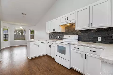 Kitchen - 4688 Thousand Oaks Blvd, Pace, FL 32571 photo 1 of 5