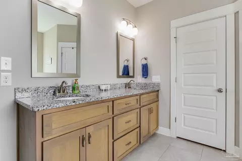 Bath - 1547 Cadence Loop, Cantonment, FL 32533 photo 5 of 7