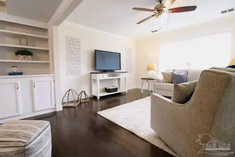 4335 Highland Blvd, Pace, FL 32571 photo 9