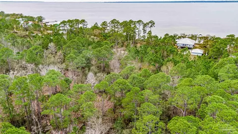 864 Dolphin Rd, Milton, FL 32583 photo 14