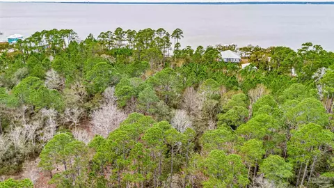 864 Dolphin Rd, Milton, FL 32583 photo 15