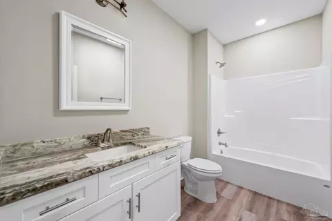 8261 Larson Ln, Milton, FL 32583 photo 42