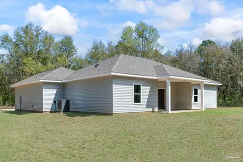 8261 Larson Ln, Milton, FL 32583 photo 7