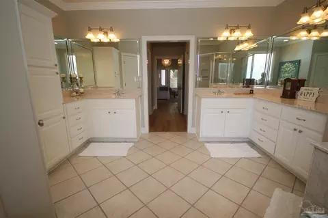 Bath - 6049 W Cambridge Way, Pace, FL 32571 photo 7 of 8