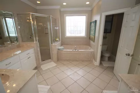 Bath - 6049 W Cambridge Way, Pace, FL 32571 photo 5 of 8