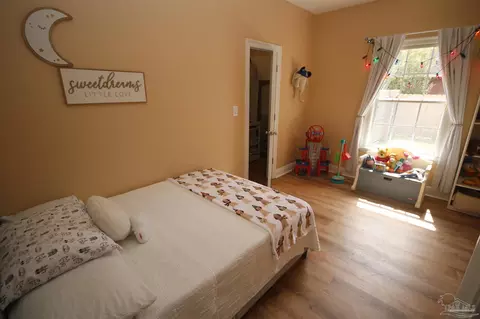 Bedroom - 6049 W Cambridge Way, Pace, FL 32571 photo 5 of 11