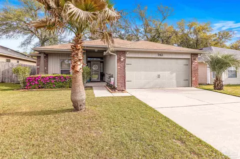 742 Forgotten Creek Ln, Pensacola, FL 32514