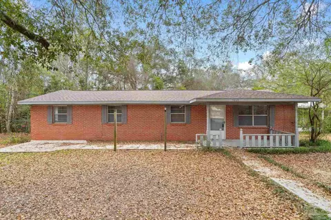 5715 Quintette Rd, Pace, FL 32571