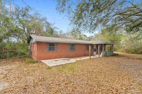 Exterior - 5715 Quintette Rd, Pace, FL 32571 photo 2 of 10