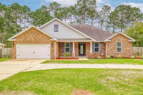 6997 Leisure St, Navarre, FL 32566