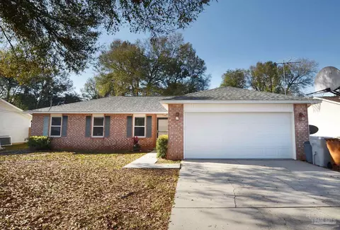 5478 Chantilly Cir, Milton, FL 32583