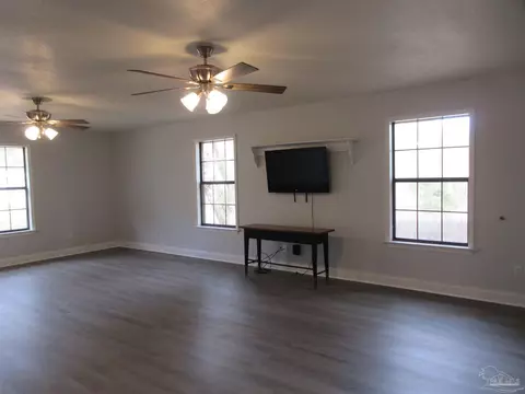 Living - 5040 Braxton Ln, Pace, FL 32571 photo 5 of 5