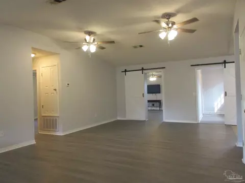 Exterior - 5040 Braxton Ln, Pace, FL 32571 photo 5 of 20