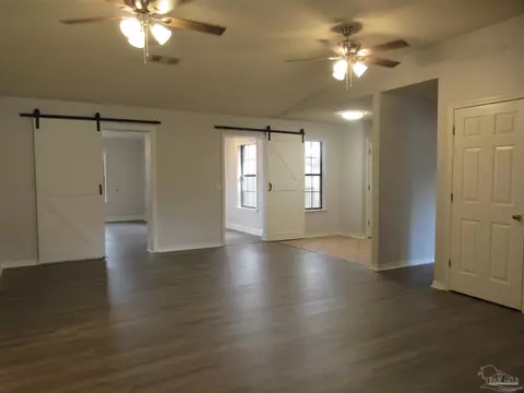 Living - 5040 Braxton Ln, Pace, FL 32571 photo 1 of 5