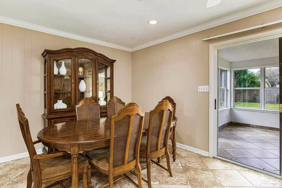 3101 Rothschild Dr, Pensacola, FL 32504 50 Photos Movoto