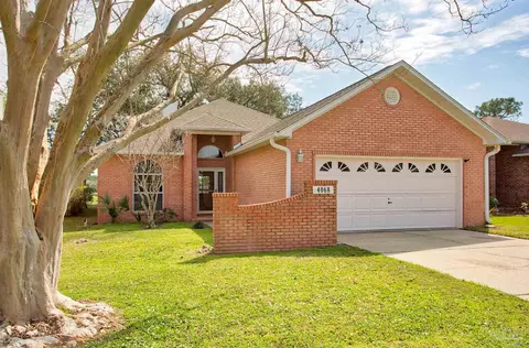 4068 Longwood Cir, Gulf Breeze, FL 32563