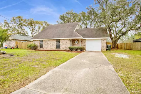 1278 Middlebrook Dr, Pensacola, FL 32506