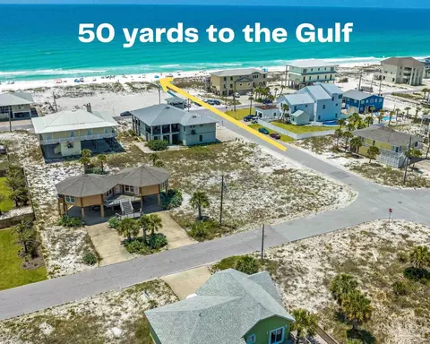 800 Maldonado Dr, Pensacola Beach, FL 32561