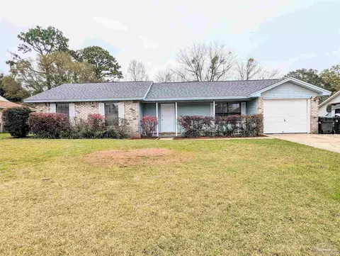 6470 Greenwell St, Pensacola, FL 32526