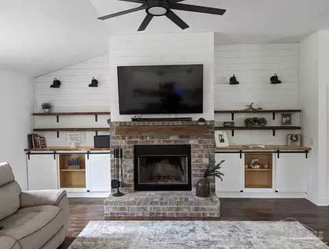 Living - 2988 Cobbtown Rd, Jay, FL 32565 photo 1 of 3