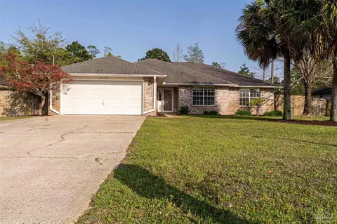 2412 Pleasant Point Cir, Navarre, FL 32566