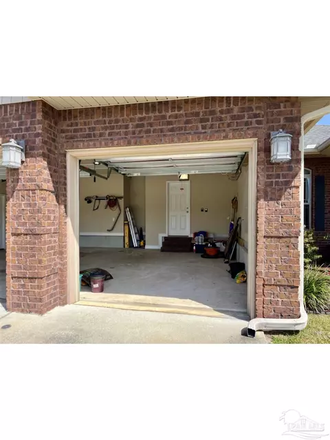 Exterior - 4682 Belvedere Cir, Pace, FL 32571 photo 10 of 11