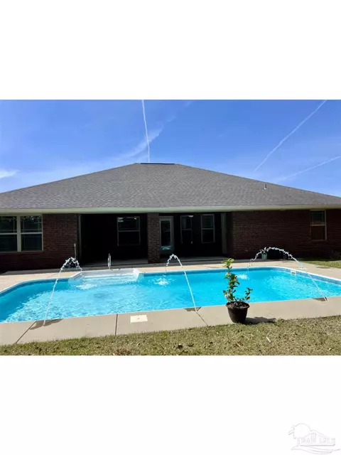 Exterior - 4682 Belvedere Cir, Pace, FL 32571 photo 4 of 11