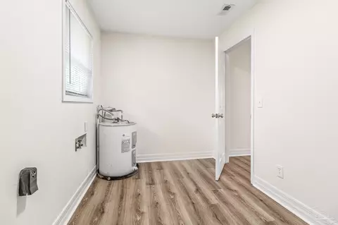 803 E Kingsfield Rd, Cantonment, FL 32533 photo 33
