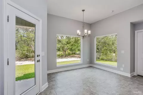 4832 Thoroughbred Dr, Milton, FL 32583 photo 12