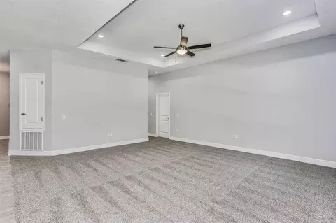 4832 Thoroughbred Dr, Milton, FL 32583 photo 7
