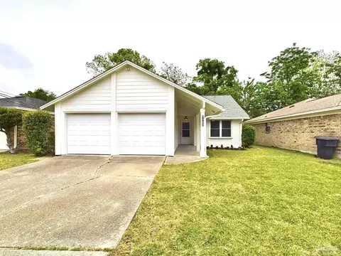 4228 Bonway Dr, Pensacola, FL 32504