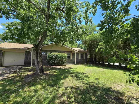 480 Corrydale Dr, Pensacola, FL 32506
