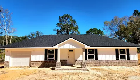 5956 Rolling Greens Dr, Milton, FL 32570