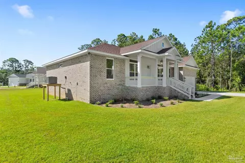 5573 Kailey Rd, Milton, FL 32583 photo 2