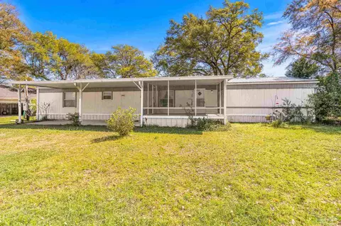 3223 Sandy Ln, Pensacola, FL 32526